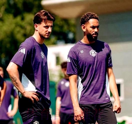 ESPN：皇马后防引援关注施洛特贝克和雅奎特